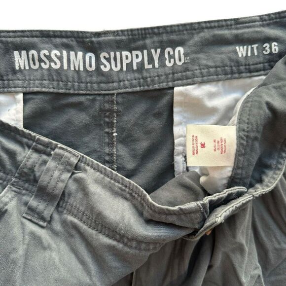 Mossimo Men’s Gray Shorts Size 36 - Picture 3 of 3